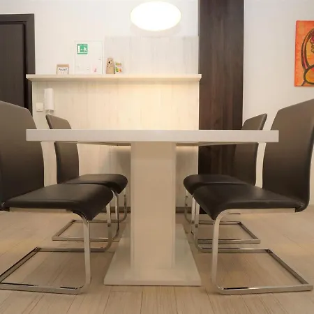 Apartman Adriatica Διαμέρισμα *